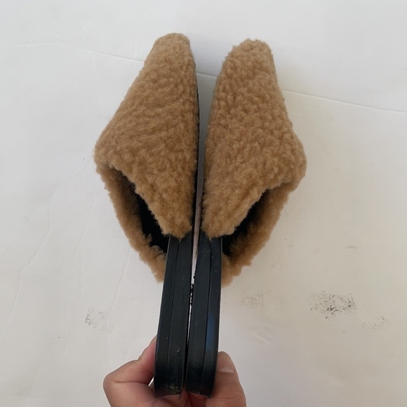 Jenni Kanye Shearling Mule in Natural 38 - Picture 12 of 13